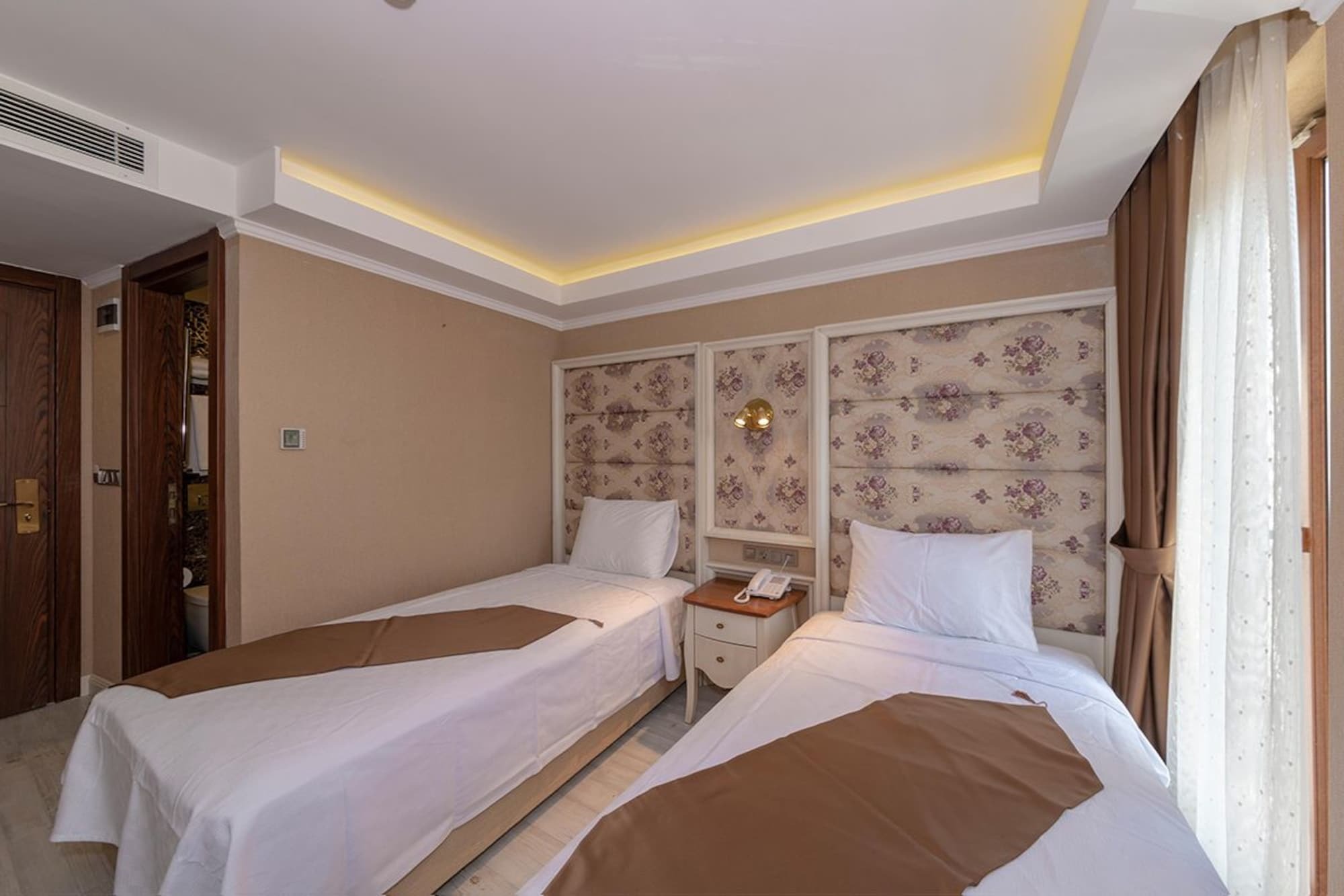 Sultan City Hotel อิสตันบูล ภายนอก รูปภาพ